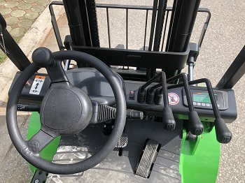 Xe nâng điện EP 3 tấn Pin Lithium ICE301B